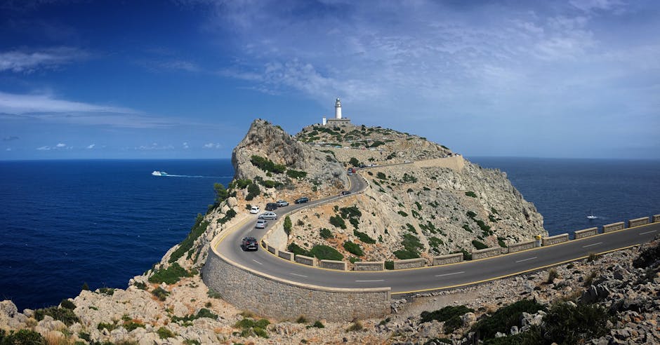 Carretera de acceso a la Costa Brava