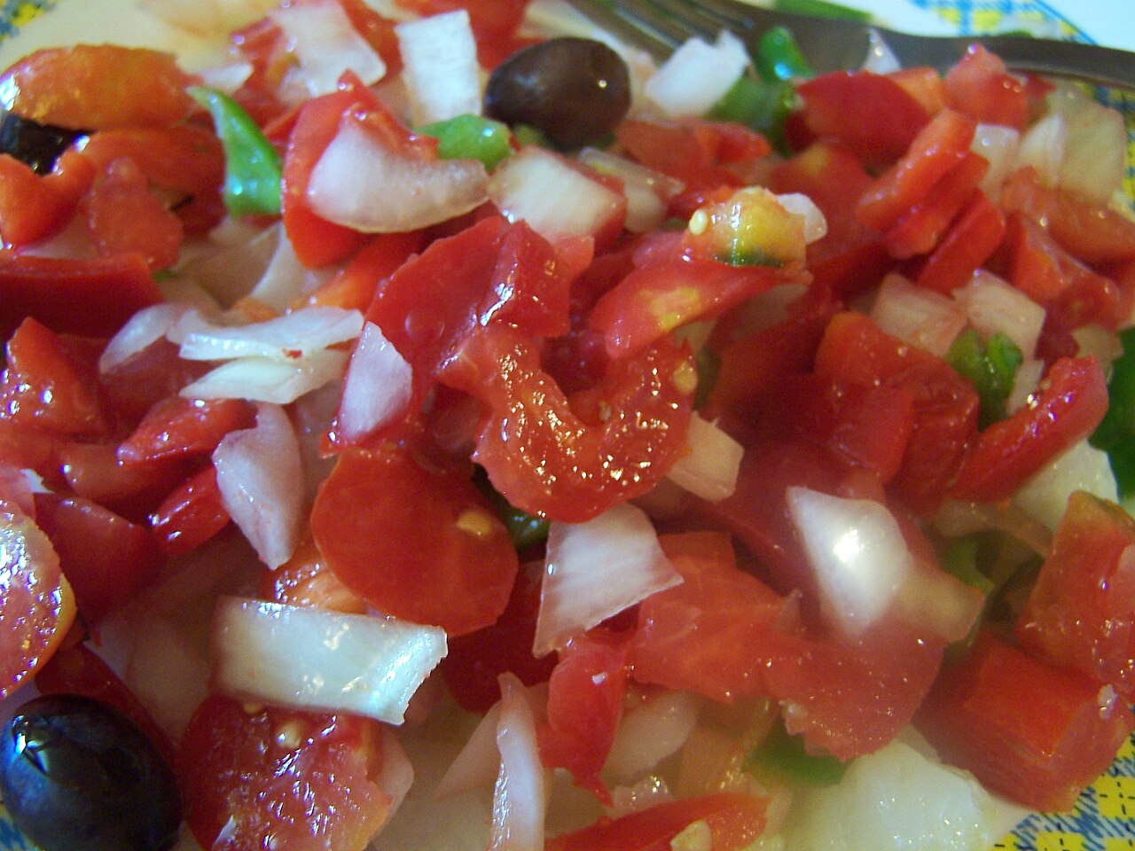 Esqueixada de bacalao
